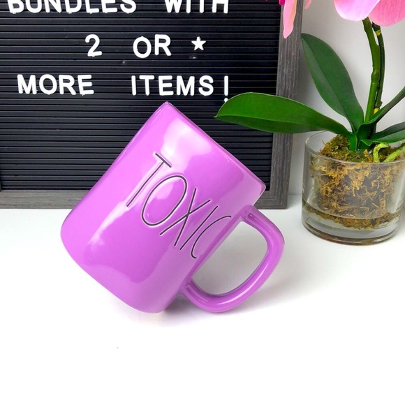 🫶🏽 Rae Dunn TOXIC mug - Picture 6 of 8